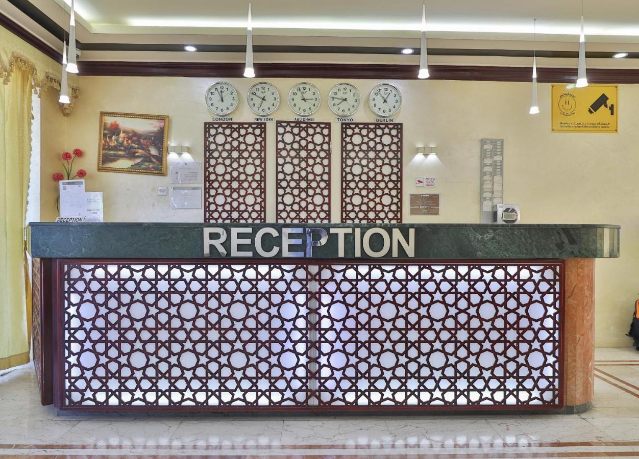 Oyo 366 Waves Hotel Ajman Luaran gambar