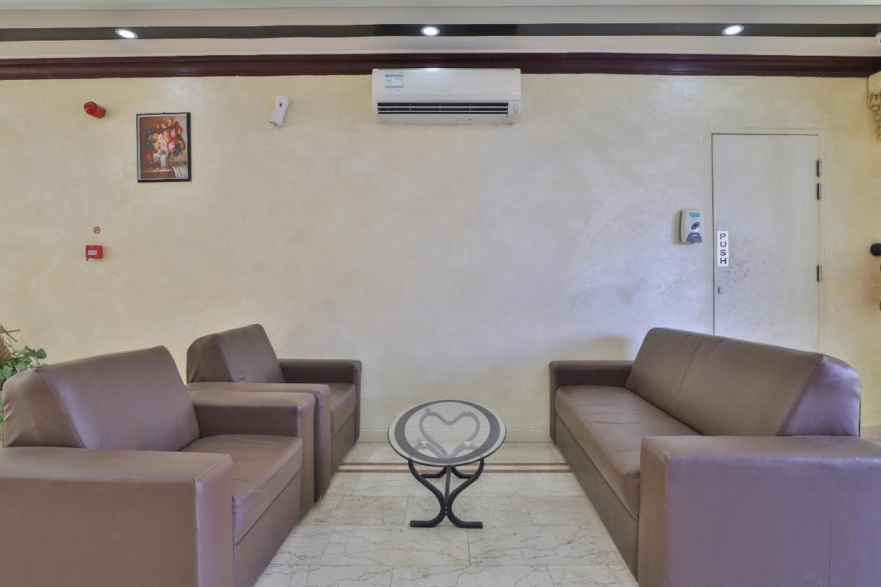 Oyo 366 Waves Hotel Ajman Luaran gambar